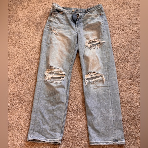 American Eagle Jeans - Picture 2 of 9